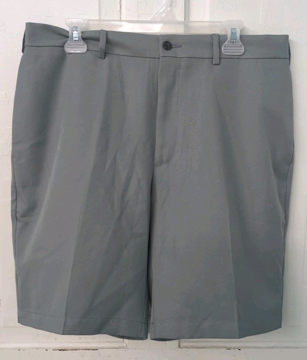 PRO TOUR Golf Mens Shorts Gray Size 34 Inseam 9 Inches